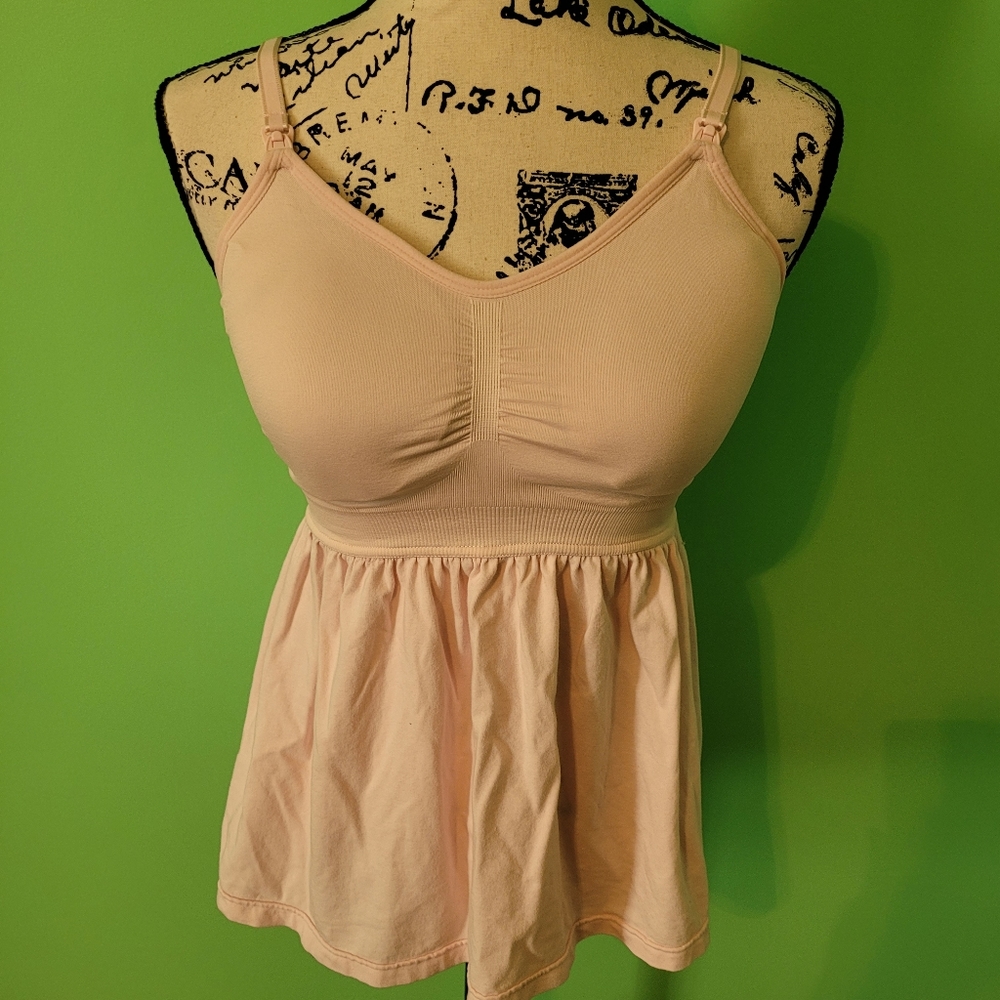 Motherhood Maternity Nursing  Top size Medium